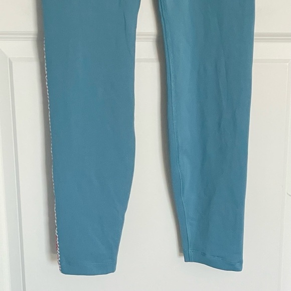 Nike Dri-Fit Blue High Rise Crochet Edge 7/8 Leggings - 47015 - Picture 9 of 11